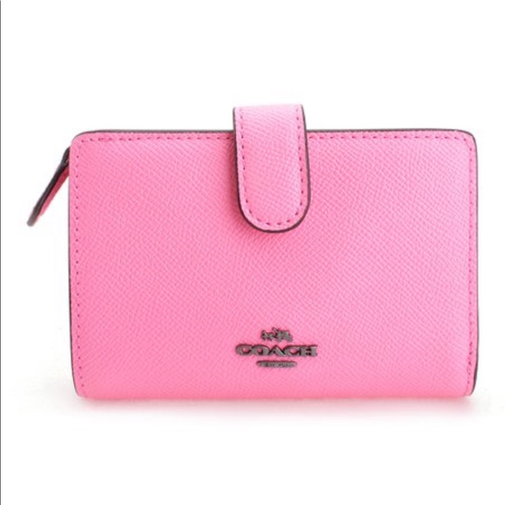 ISO pink coach wallet